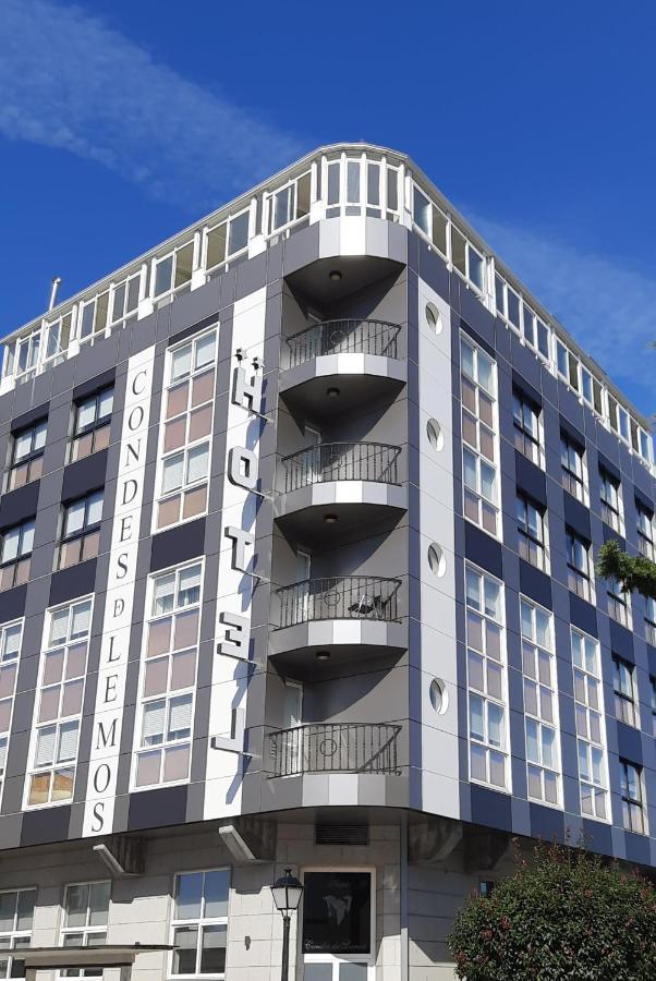 מונפורט דה למוס Hotel Condes De Lemos Espana מראה חיצוני תמונה