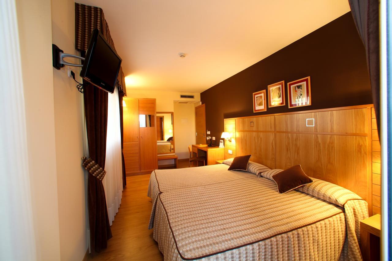 מונפורט דה למוס Hotel Condes De Lemos Espana מראה חיצוני תמונה