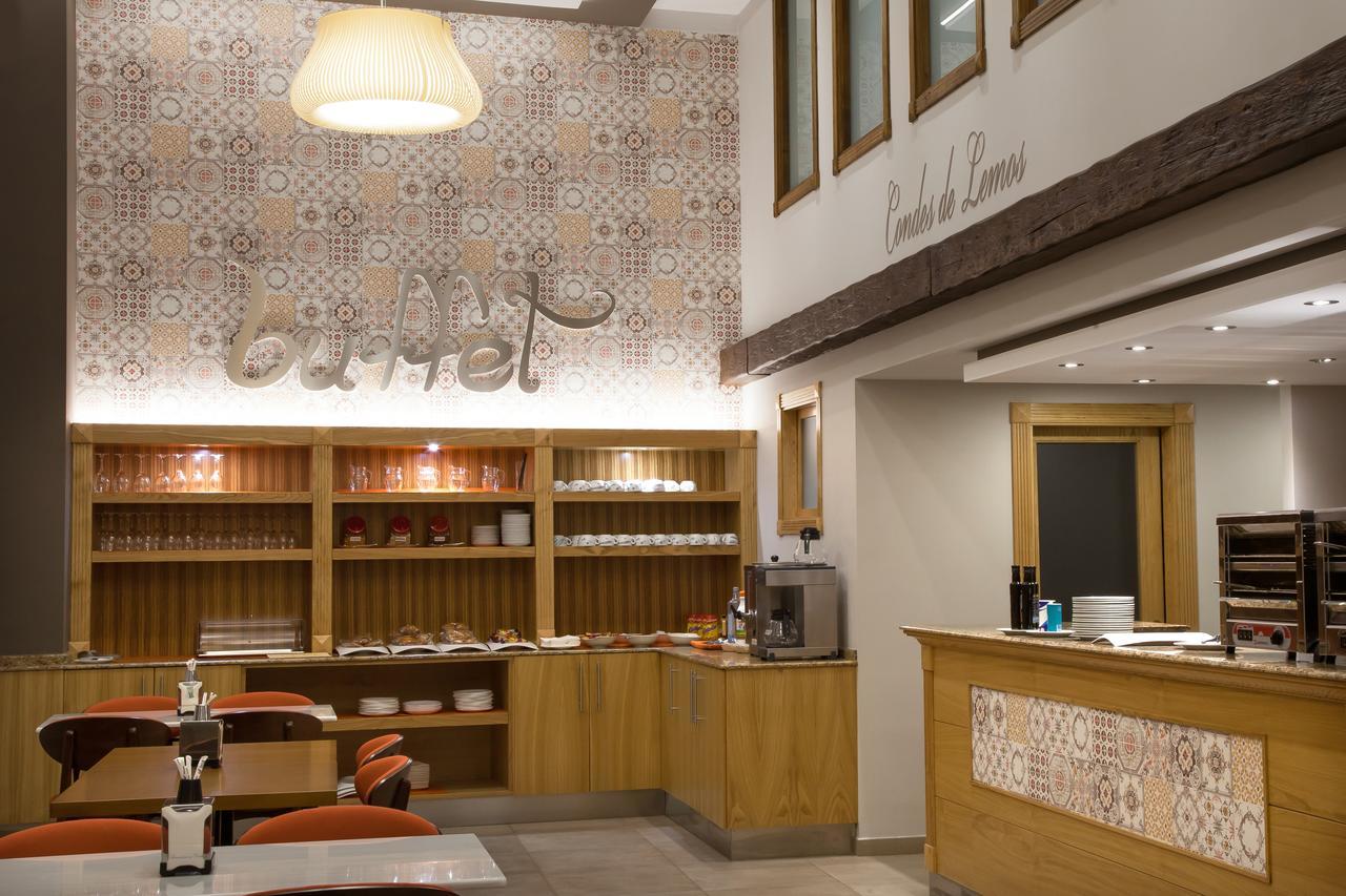 מונפורט דה למוס Hotel Condes De Lemos Espana מראה חיצוני תמונה